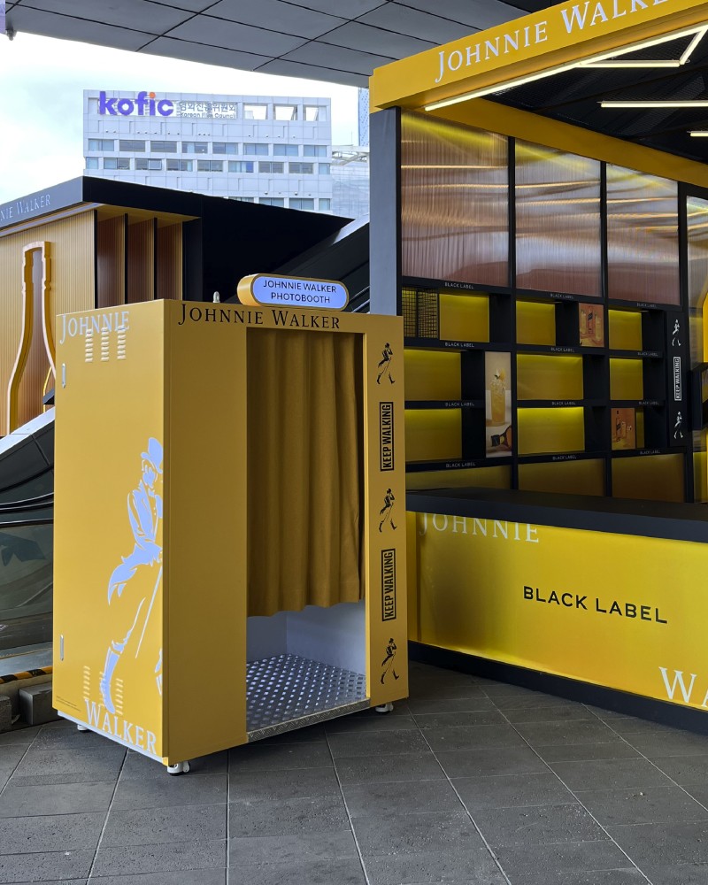 JOHNNIE WALKER x PICKYPIC 포토부스 렌탈 이미지 2