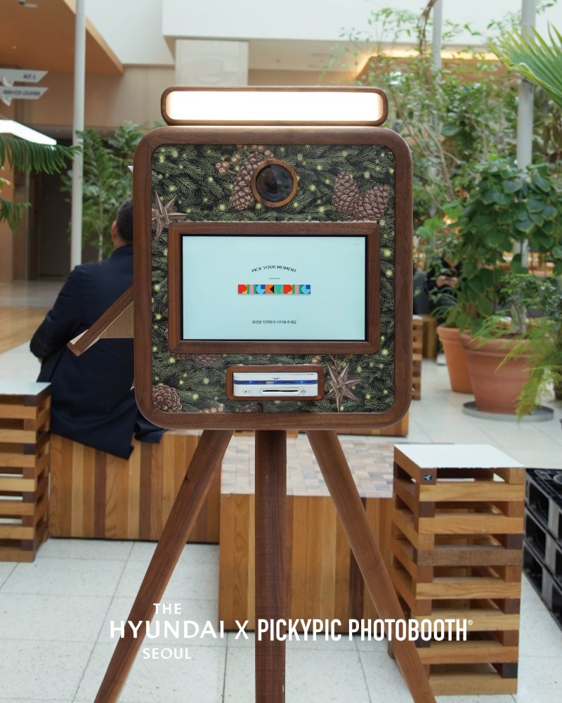 THE HYUNDAI SEOUL x PICKYPIC 포토부스 렌탈 이미지 1