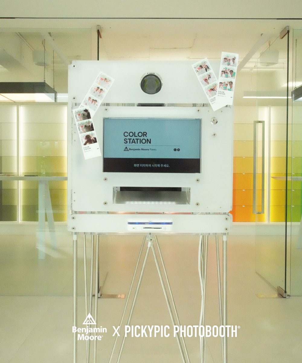 BENJAMIN MOORE x PICKYPIC | 포토부스 렌탈